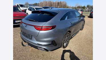 KIA ProCeed
