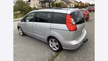 MAZDA 5