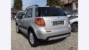 SUZUKI SX4