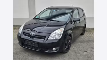 TOYOTA Corolla Verso