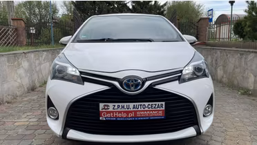 TOYOTA Yaris