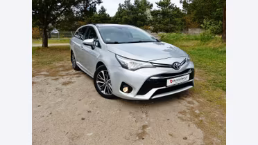 TOYOTA Avensis