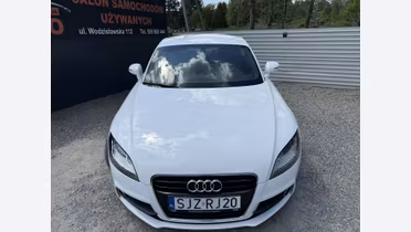 AUDI TT