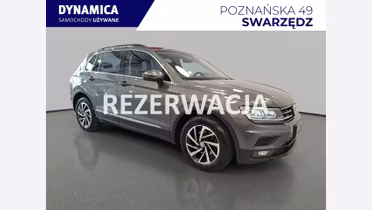 VOLKSWAGEN Tiguan