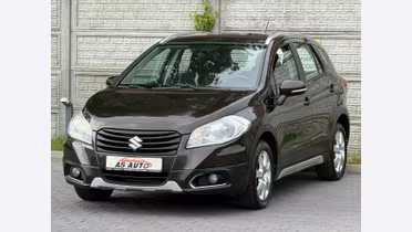 SUZUKI S-Cross