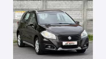 SUZUKI S-Cross