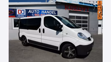 RENAULT Trafic