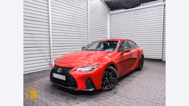 LEXUS IS
