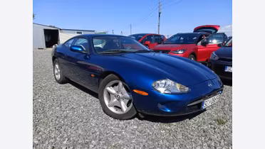 JAGUAR XK8
