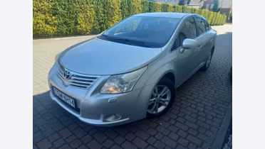 TOYOTA Avensis