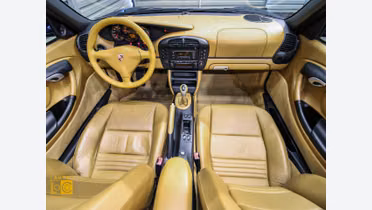 PORSCHE Boxster