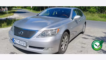 LEXUS LS