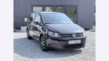 VOLKSWAGEN Touran