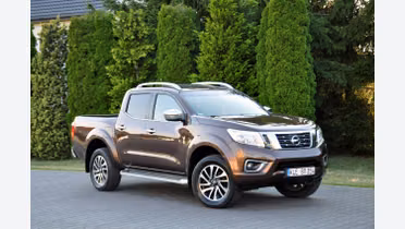 NISSAN Navara