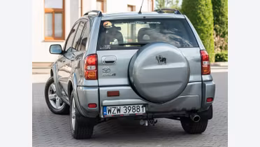 TOYOTA RAV4
