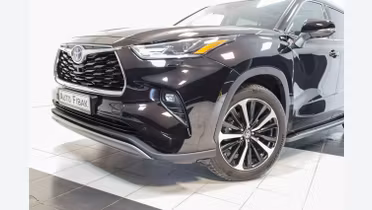 TOYOTA Highlander
