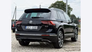 VOLKSWAGEN Tiguan