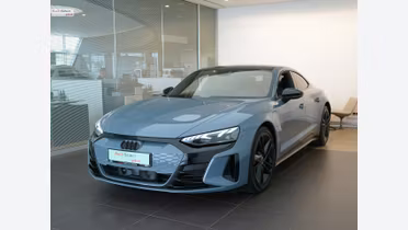 AUDI RS e-tron