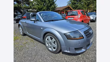 AUDI TT