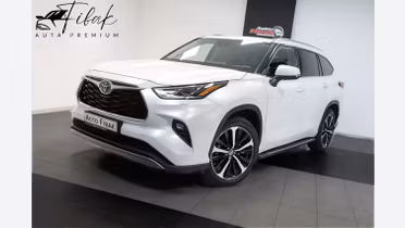 TOYOTA Highlander