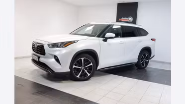 TOYOTA Highlander