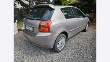 TOYOTA Corolla