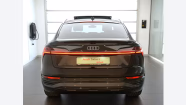 AUDI Q8 Sportback e-tron