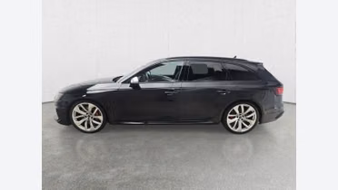 AUDI RS4 Avant