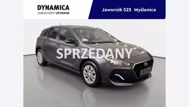 HYUNDAI i30