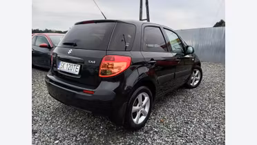 SUZUKI SX4