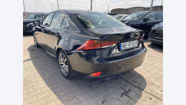 LEXUS IS