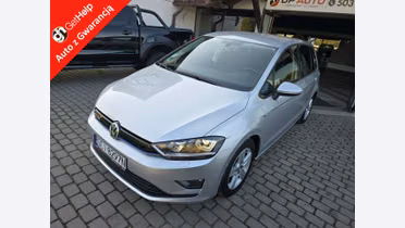 VOLKSWAGEN Golf Sportsvan