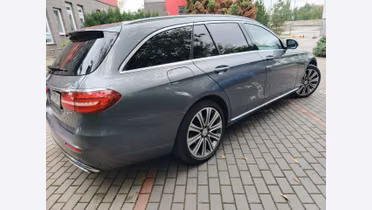 MERCEDES-BENZ E Klasa