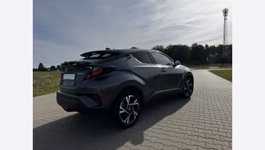 TOYOTA C-HR