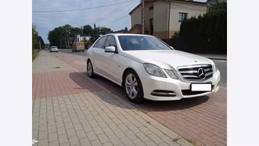MERCEDES-BENZ E Klasa