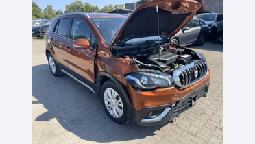 SUZUKI S-Cross