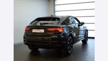 AUDI Q3 Sportback
