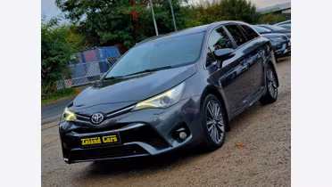 TOYOTA Avensis