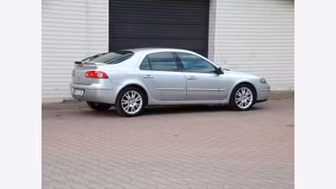 RENAULT Laguna