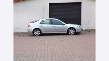 RENAULT Laguna
