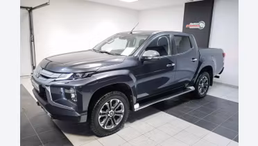 MITSUBISHI L 200