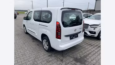 TOYOTA Proace City Verso