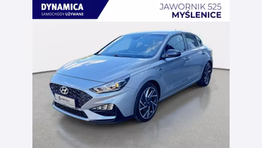 HYUNDAI i30