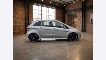 MERCEDES-BENZ B Klasa
