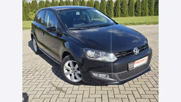 VOLKSWAGEN Polo