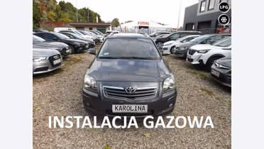 TOYOTA Avensis