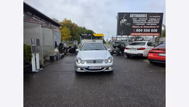 MERCEDES-BENZ C Klasa