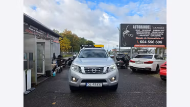 NISSAN Navara