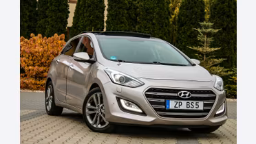HYUNDAI i30