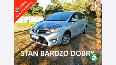 TOYOTA Verso